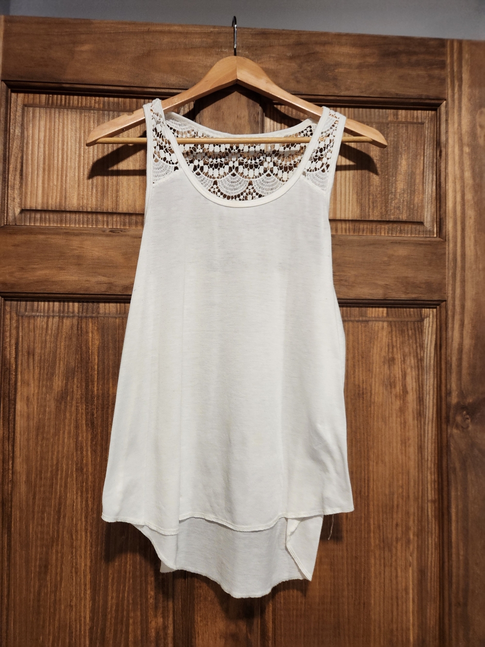 Crochet Yoke Cream Sleeveless Tank Top
